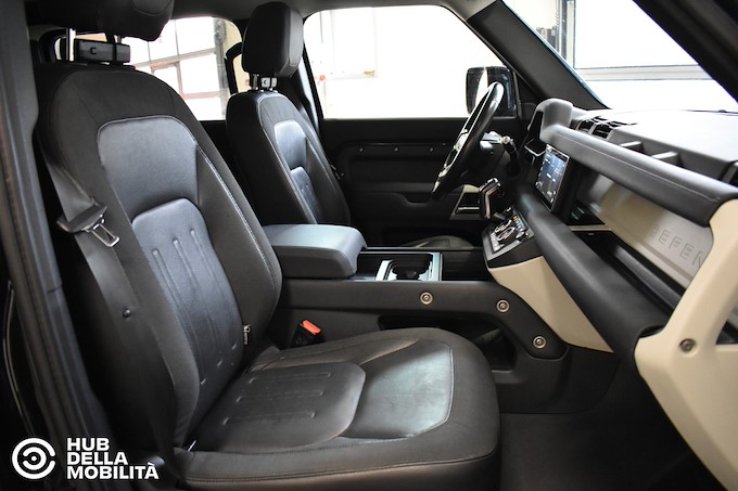 LAND ROVER Defender 110 2.0 SD4 240CV AWD Auto SE